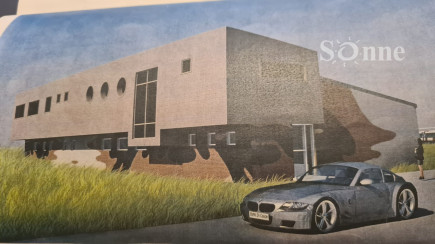 Polyfunkčna budova - Poľov