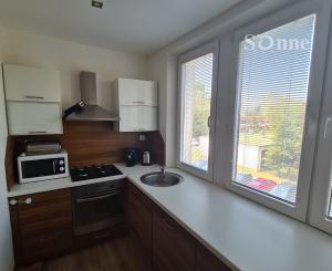 Na predaj priestranný, slnečný a moderne zrekonštruovaný 3 izb. byt - Košice, Nad jazerom