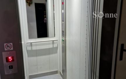 1,5 izbový byt  „pražský typ“ v Moldave nad Bodvou,  ulica Námestie Mieru