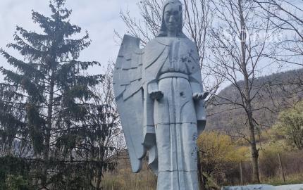 Vidiecky rodinný dom Háj