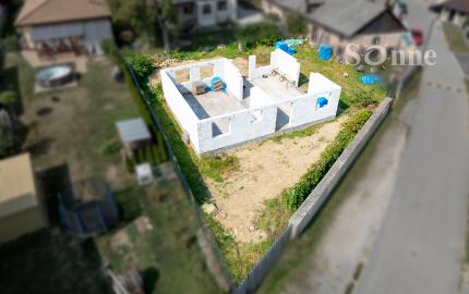 Rozostavaný rodinný dom - Mokrance