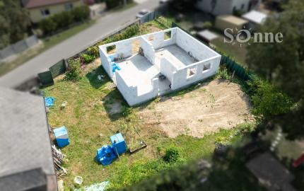 Rozostavaný rodinný dom - Mokrance