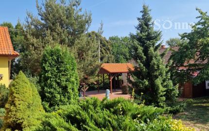 Rodinný dom - Bačkov