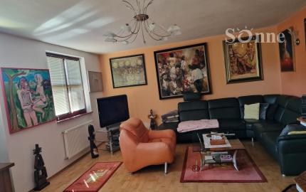 Rodinný dom - Bačkov