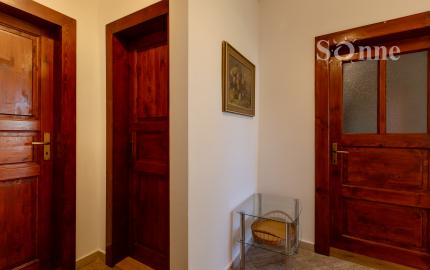 Vidiecky dom s pozemkom so samostatným prístupom- Budulov