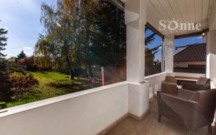 Vidiecky dom s pozemkom so samostatným prístupom- Budulov