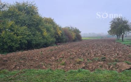 Pozemok v zastavanej časti obce Egreš