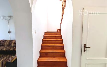 Vidiecky rodinný dom v Debradi