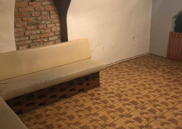 Priestory vhodné na reštauráciu v centre mesta - Hlavná/Mäsiarska