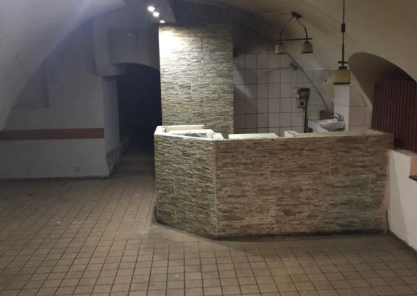 Priestory vhodné na reštauráciu v centre mesta - Hlavná/Mäsiarska