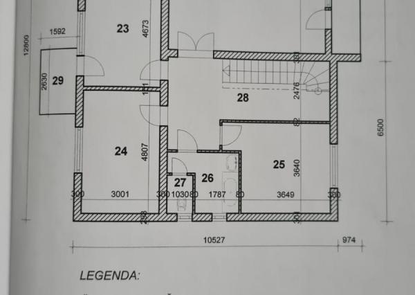 Rodinný dom na peknom slnečnom rovinatom pozemku - Mokrance
