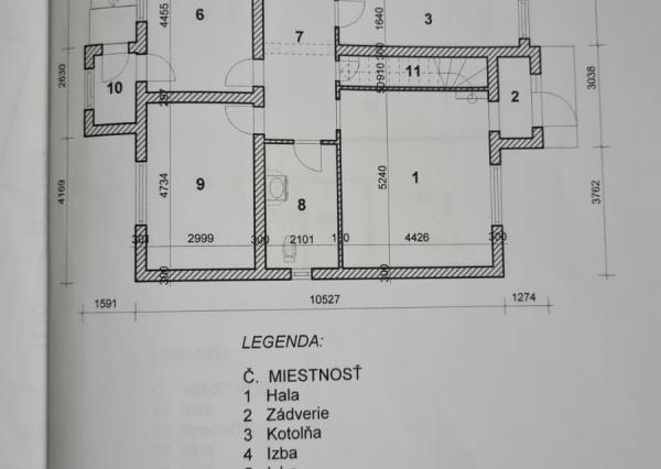 Rodinný dom na peknom slnečnom rovinatom pozemku - Mokrance