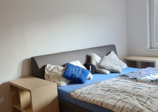 Prenájom 3 izbového bytu - Košice, Považská