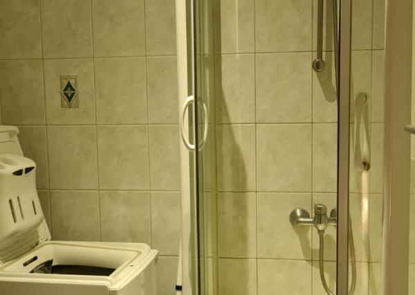 Prenájom 3 izbového bytu - Košice, Považská