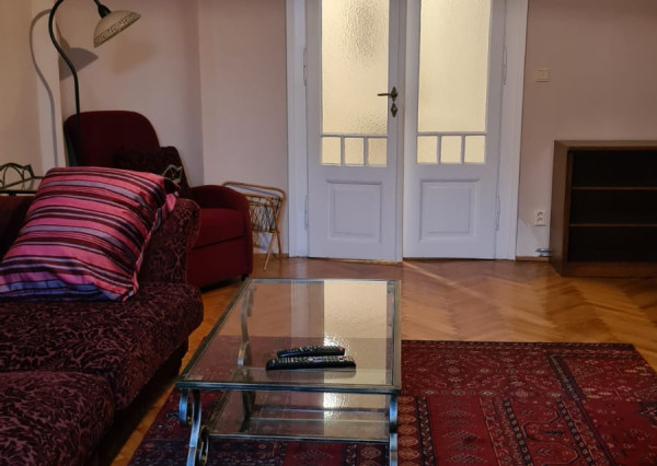 Prenájom 2 iz.bytu - Košice, Hlavná