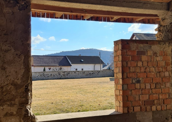 Vidiecky rodinný dom v obci Dvorníky