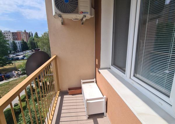 Na predaj priestranný, slnečný a moderne zrekonštruovaný 3 izb. byt - Košice, Nad jazerom