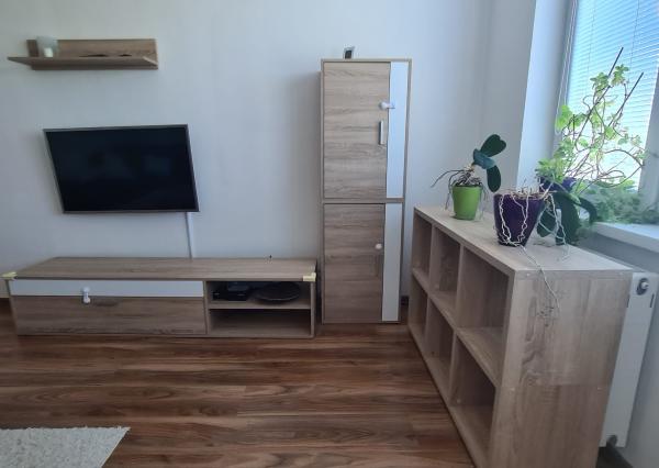 Na predaj priestranný, slnečný a moderne zrekonštruovaný 3 izb. byt - Košice, Nad jazerom