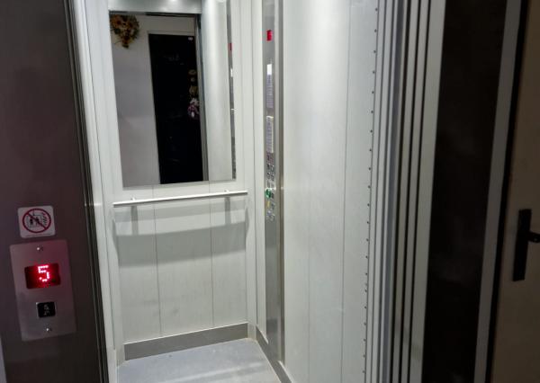 1,5 izbový byt  „pražský typ“ v Moldave nad Bodvou,  ulica Námestie Mieru