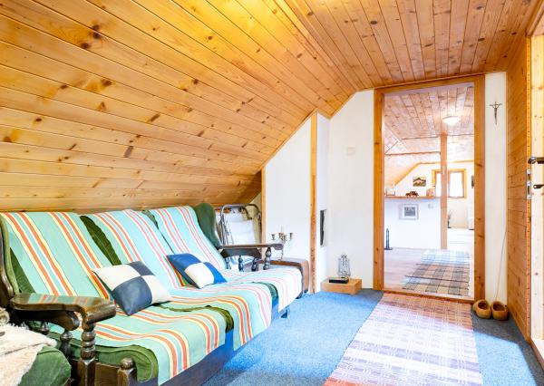 Vidiecky rodinný dom Háj