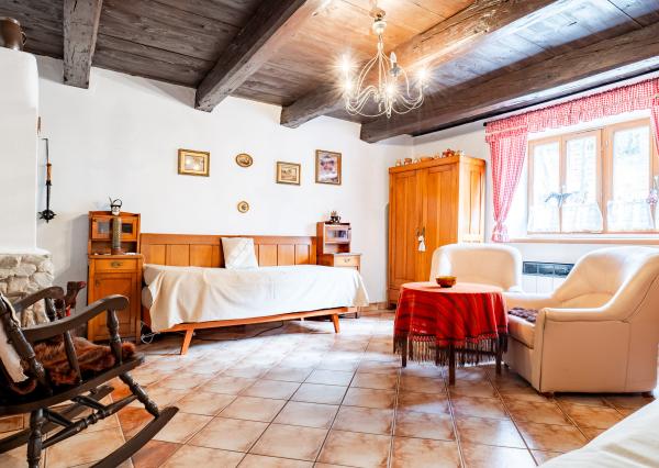 Vidiecky rodinný dom Háj