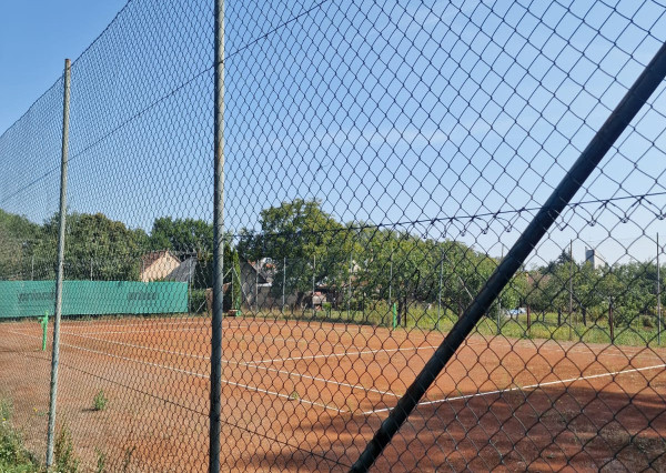 Rodinný dom - Bačkov