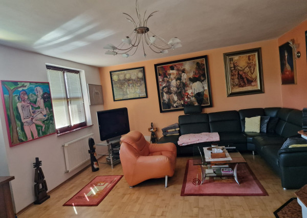 Rodinný dom - Bačkov