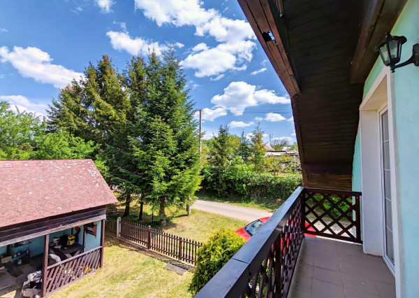 Vidiecky rodinný dom v Debradi