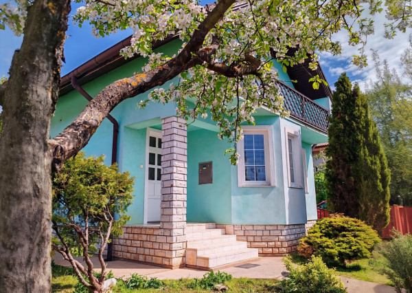 Vidiecky rodinný dom v Debradi