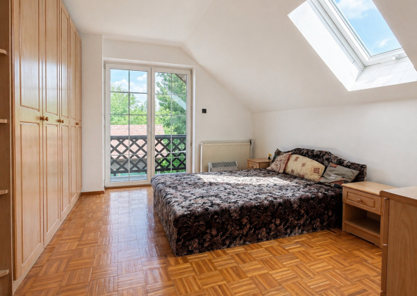 Vidiecky rodinný dom v Debradi