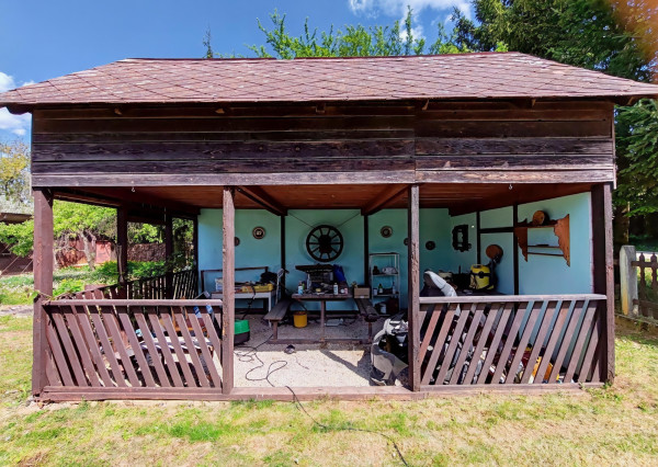 Vidiecky rodinný dom v Debradi