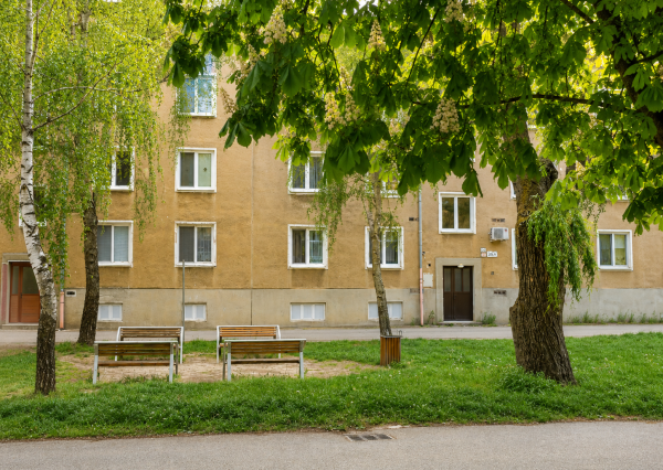Zrekonštruovaný 3-izbový byt s balkónom v Moldave nad Bodvou