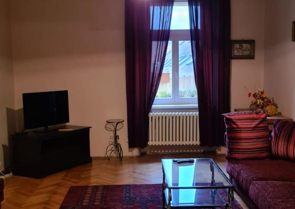 Prenájom 2-izb.byt - Hlavná, Košice